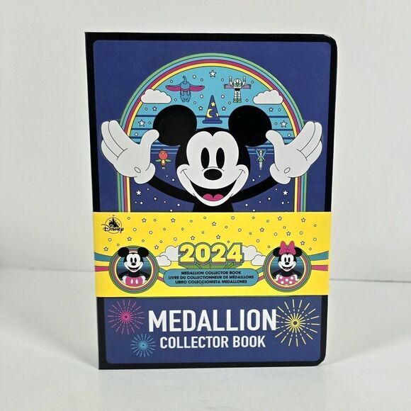 Disney World Parks 2024 Collectible Medallion Holder Book Binder Mickey‎ Mouse - Picture 1 of 5
